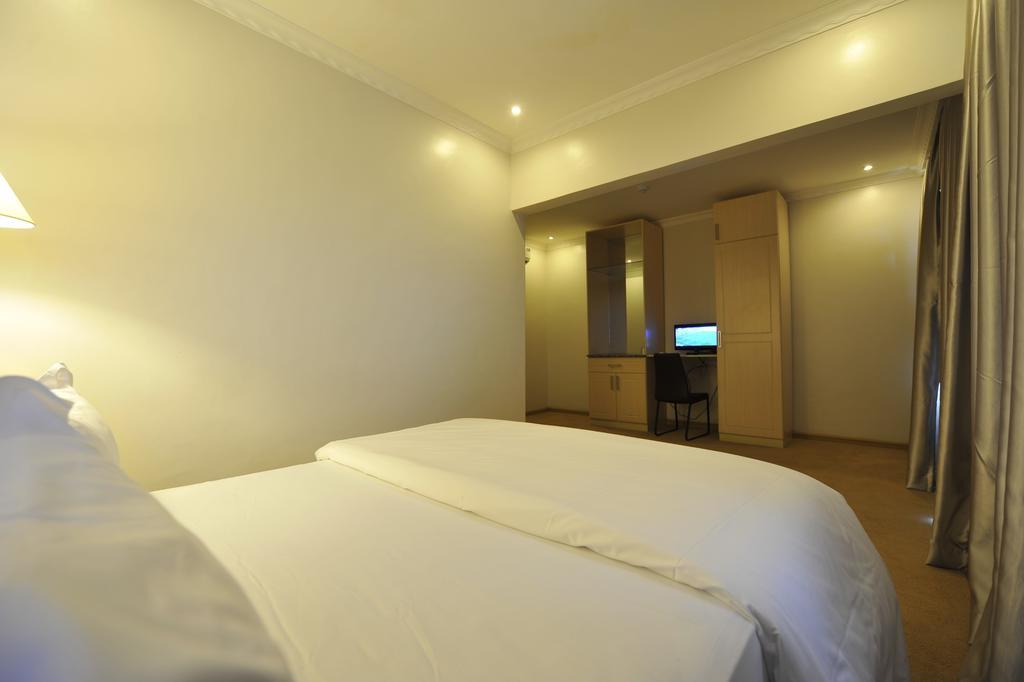 Gloria Hotel Kigali Kültér fotó
